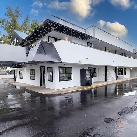 سوري George Point Inn المظهر الخارجي الصورة